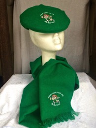 Gorra plana Irlandesa y bufanda 