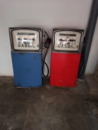 Surtidor Gasolina DROHER Tipo TV | Rojo