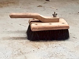 Cepillo madera antiguo