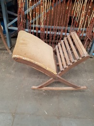 Taburete | Banqueta | Balancín reposapiés plegable