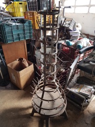 Escurridor para botellas industrial con banqueta