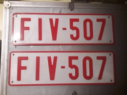Juego de dos placas matrículas belgas FIV-507