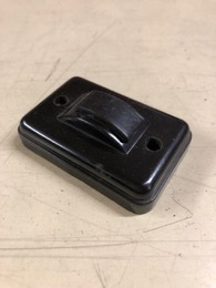 Interruptor de superfíce placa plana BJC Negro 3A-220v