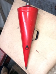 Extintor cónico. Años 50