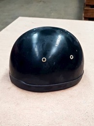 Casco fibra y cuero negro