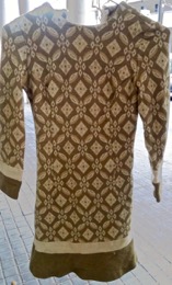 Vestido invierno motivos geométricos