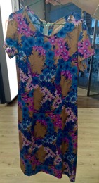Vestido licra mujer fondo beige estampado flores m/corta
