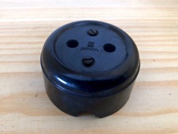 Toma de corriente enchufe circular SIMON 16/250v