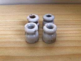 Aisladores | Derivadores de porcelana ⦵ 1,7 cm x h 1,8 cm