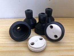 Enchufes aéreos hembra de goma | 6A 250V