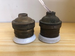 Portalámparas E27 Latón con arandela porcelana