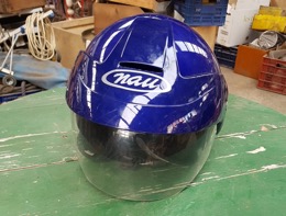 Casco NAU con visera y pantalla