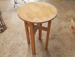 Mesa auxiliar madera sobre redondo | ⦵ 50 cm