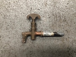 Grifo latón para barril ó tonel 13,5 x 9’5 cm