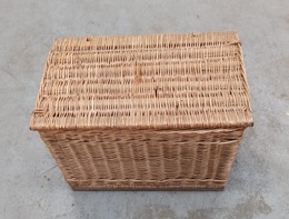 Bául de mimbre 60 x 38 x 40 cm