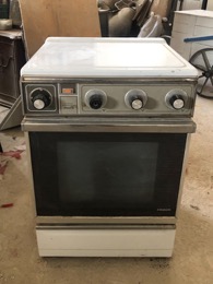 Cocina a gas FAGOR modelo M-330 Marfil
