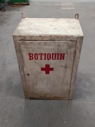 Armario_Botiquín en madera 33 x 22 x h48