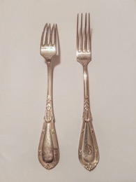 Tenedor de mesa alpaca plateada H/Inox Marqués & Cia | Orfebres de España