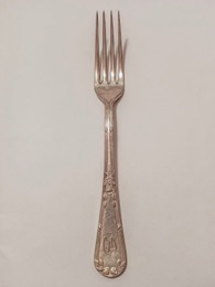 Tenedor de mesa alpaca plateada DALIA 50