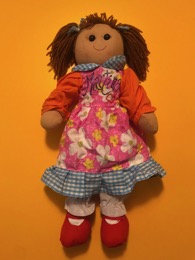 Muñeca de trapo tipo WALDORF personalizada