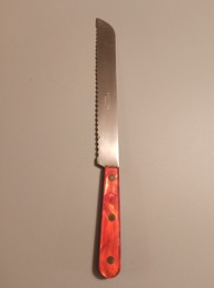 Cuchillo de pan RUECLAR h/Inox cachas nácar rojo | 30 cm