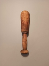 Mano mortero en madera de haya natural | 21 cm