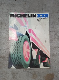Cartel publicitario MICHELIN XZE Radial