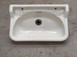 Lavamanos_Lavabo mural pequeño de porcelana cerámica | Años 40 | 45 x 25 x 21 cm