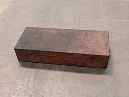 Estuche madera para herramienta antigua