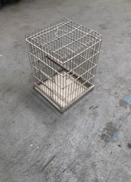 Jaula pájaros cúbica en metal | 35 x 35 x h 46 cm
