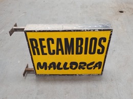 Cartel | Banderola RECAMBIOS MALLORCA 80 x 50 x 12 cm