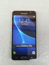 Samsung GALAXY J5_6