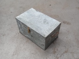 Caja contenedor metálica | 52 x 31 x h 27 cm