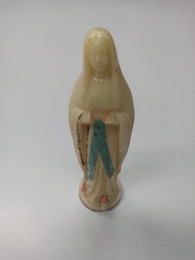 Imagen fluorescente de la Virgen de Lourdes | 15 x 4 x 3 cm