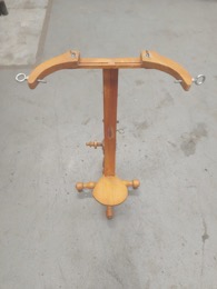 Pie soporte para mundillo | 36 x 46 x h 95 cm