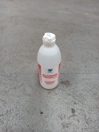 Bote 500 ml de alcohol sanitario 95º | Año 2015