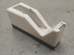 Expendedor de celo | 8 x 22 x 10 cm.