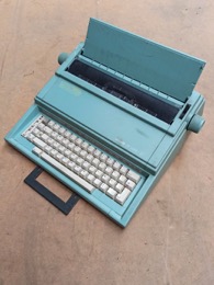 Máquina escribir portátil electrónica OLIVETTI DE LUXE II | 42 x 34 x h 14 cm | S5557063 