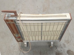 Radiador eléctrico AGNI LB-2000 | Años 80 | 65 x 10 x h 57 cm