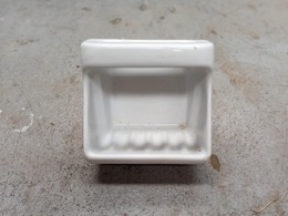 Jabonera _ Agarradera empotrable en porcelana vitrificada | 16 x 11 x h 16 cm