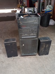 HI-Fi | Cadena musical AIWA con tocadicos y mueble | Años 90