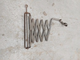 Flexo industrial extensible de pared sin tulipa ni casquillo 