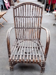 Sillón envejecido de caña de bambú y ratán respaldo alto | 54 x 53 x h 92 cm