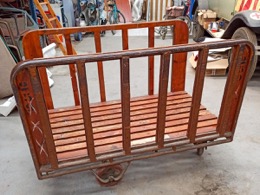Carro de madera y metal para el transporte de telas | 150 x 96 x h 108 cm