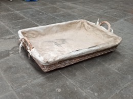 Bandeja mimbre rectangular con forro de tela | 64 x 45 x 13