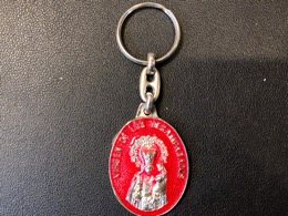 Llavero metálico ovalado VIRGEN DE LOS DESAMPARADOS