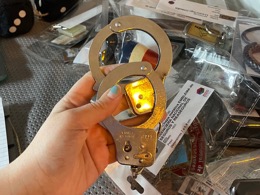 Grilletes policiales made in china sin llave