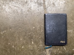 Libreta de bolsillo con agenda semanal 1966 | Negra
