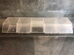Carameleras _ Expositores de metacrilato de 5 cuerpos | 98 x 29 x h 17 cm