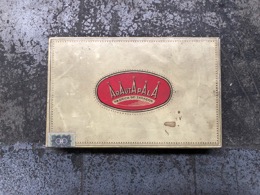 Caja de puros ARAUTAPALA